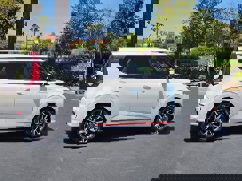 Used 2021 Kia Soul GT-Line image 7
