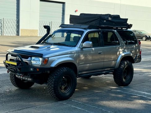 Used 2002 Toyota 4Runner SR5 image 3