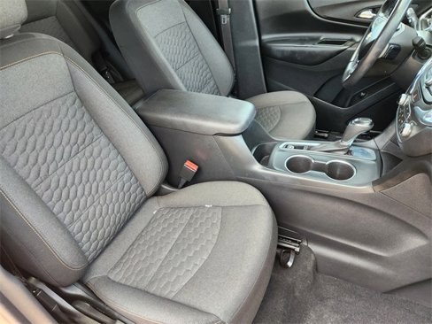 Used 2020 Chevrolet Equinox LT image 14