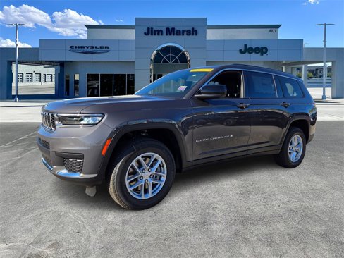 New 2025 Jeep Grand Cherokee L Laredo image 2