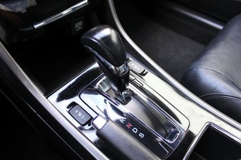 Used 2017 Honda Accord EX-L image 25