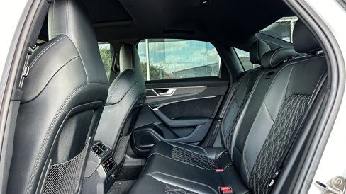Used 2021 Audi S6 Premium Plus w/ Black Optic Package image 31