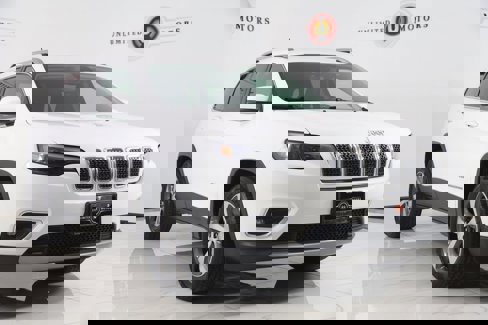 Used 2019 Jeep Cherokee Limited image 34