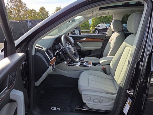 Certified 2023 Audi Q5 2.0T Premium Plus w/ Premium Plus Package image 14