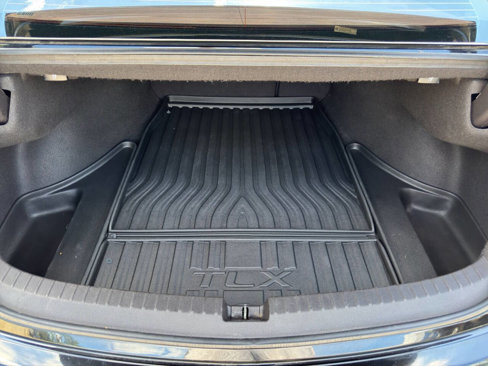 Used 2015 Acura TLX image 18
