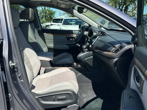 Used 2020 Honda CR-V Touring image 14