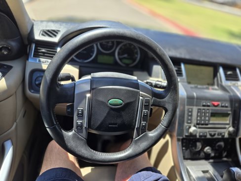 Used 2009 Land Rover Range Rover Sport HSE image 21