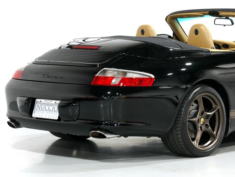 Used 2003 Porsche 911 Cabriolet image 30