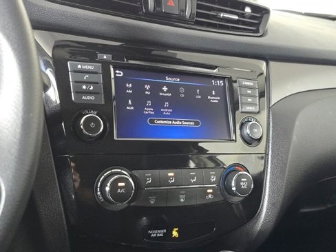 Certified 2022 Nissan Rogue Sport S image 25