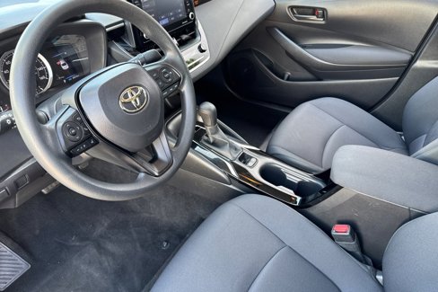 Used 2022 Toyota Corolla LE image 10