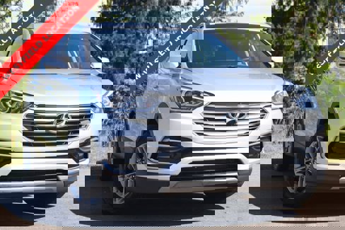 Used 2017 Hyundai Santa Fe Sport image 1