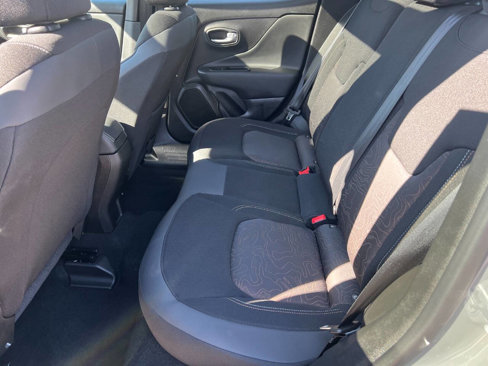 Used 2023 Jeep Renegade Latitude w/ Sun/Sound Group image 11