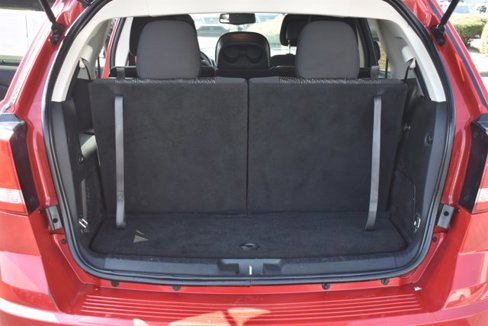 Used 2014 Dodge Journey SE w/ Flexible Seating Group image 17