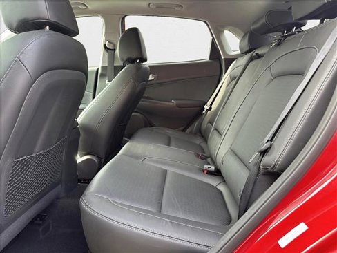 Used 2021 Hyundai Kona Limited w/ Cargo Package image 23