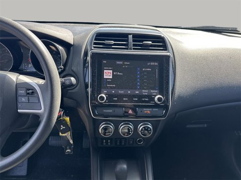Used 2020 Mitsubishi Outlander Sport ES image 25
