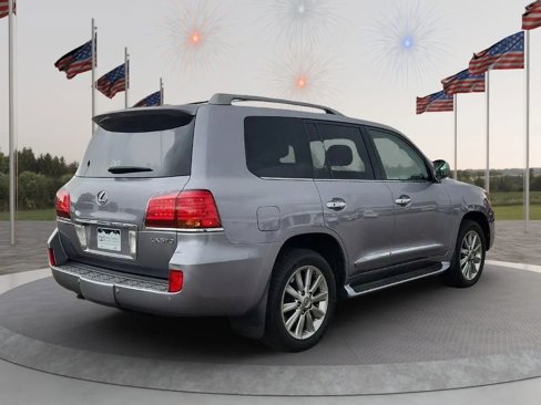 Used 2011 Lexus LX 570 4WD w/ Luxury Pkg image 7