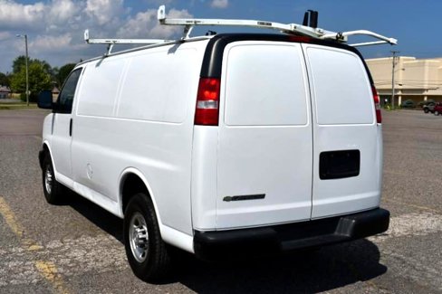 Used 2021 Chevrolet Express 2500 w/ Driver Convenience Package image 7