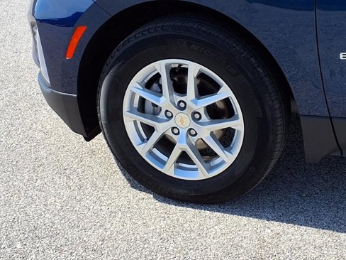 Used 2022 Chevrolet Equinox LT image 25