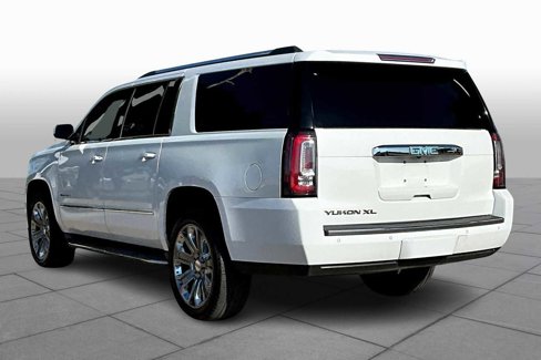 Used 2015 GMC Yukon XL Denali w/ Touring Package image 11