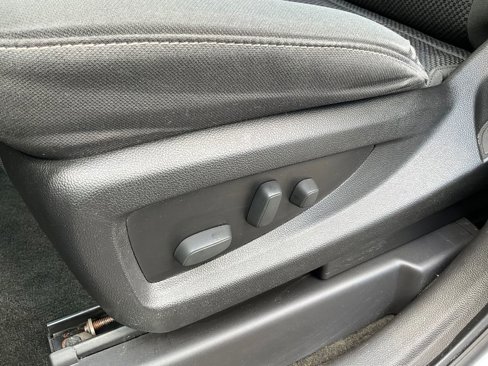 Used 2018 Chevrolet Silverado 1500 LT w/ All Star Edition image 17