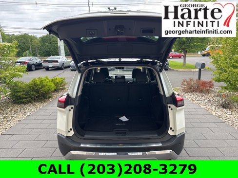 Used 2023 Nissan Rogue Platinum w/ Platinum Premium Package image 10