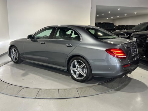 Used 2017 Mercedes-Benz E 300 4MATIC image 15
