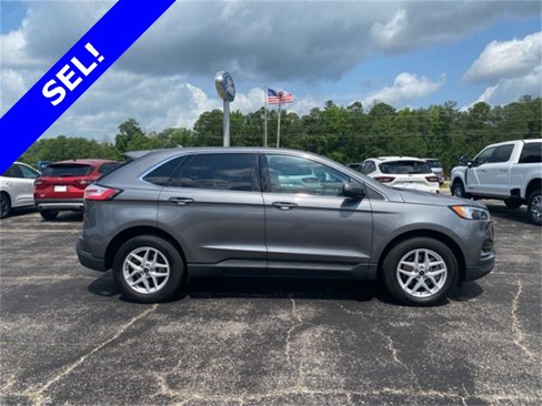 Used 2024 Ford Edge SEL image 16