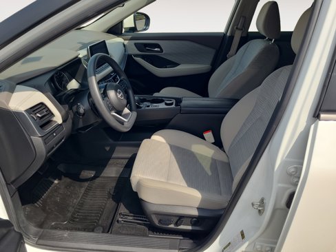 Used 2023 Nissan Rogue SV image 21