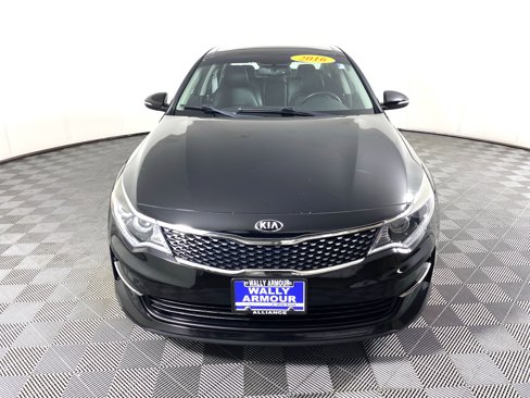 Used 2016 Kia Optima EX w/ Premium Package image 14