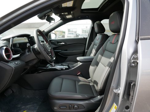 New 2026 Chevrolet Trax RS image 11