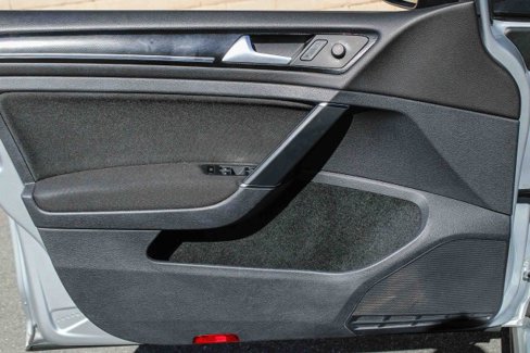 Used 2015 Volkswagen GTI SE image 23