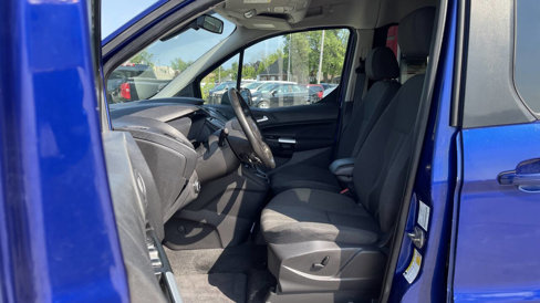 Used 2017 Ford Transit Connect XLT image 14