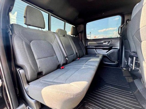 Used 2019 RAM 1500 Big Horn image 16