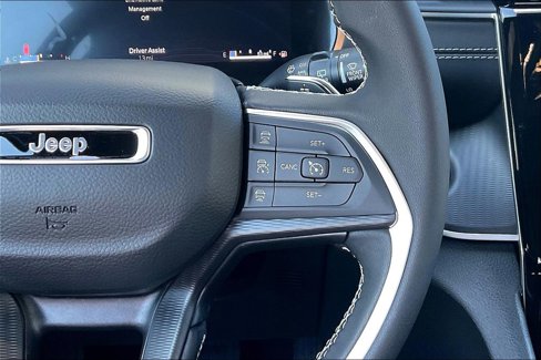 New 2025 Jeep Grand Cherokee Laredo X image 24