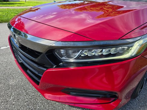 Used 2018 Honda Accord Sport image 16