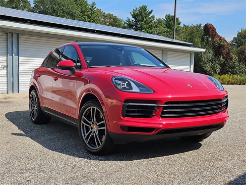 Used 2021 Porsche Cayenne Coupe image 9