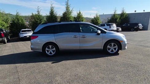 Used 2018 Honda Odyssey EX image 2