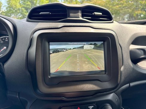 Used 2020 Jeep Renegade Trailhawk image 22