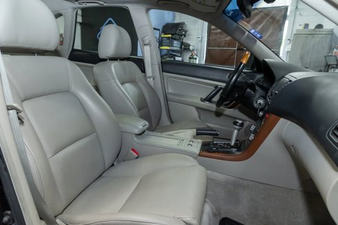 Used 2005 Subaru Outback 3.0R image 20