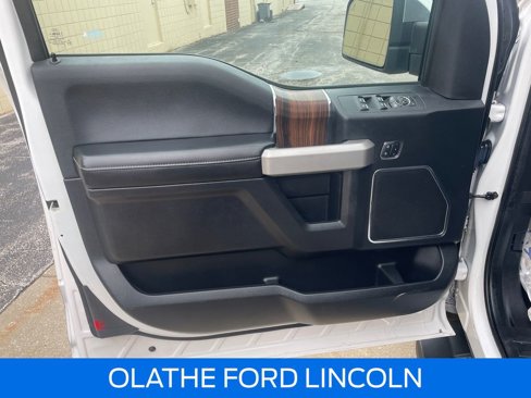 Used 2015 Ford F150 Lariat w/ Equipment Group 502A Luxury image 12