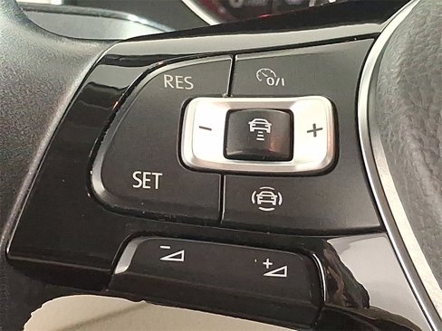 Used 2019 Volkswagen Atlas SE image 22