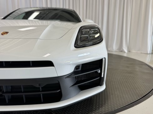 New 2025 Porsche Panamera 4 image 47