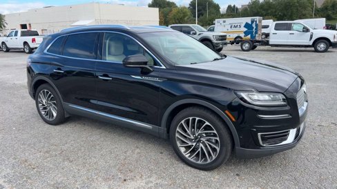 Used 2020 Lincoln Nautilus Reserve w/ Equipment Group 201A image 15
