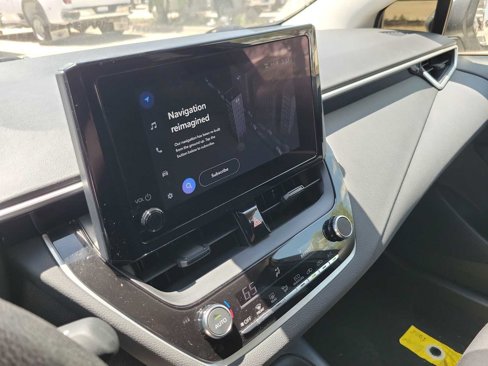 Used 2023 Toyota Corolla LE image 20