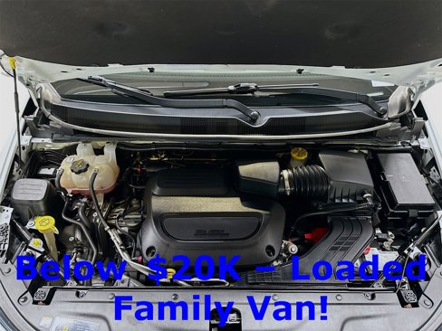 Used 2022 Chrysler Pacifica Touring-L image 29