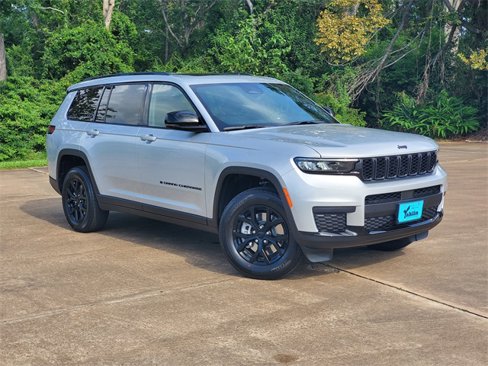 New 2025 Jeep Grand Cherokee L Altitude image 29