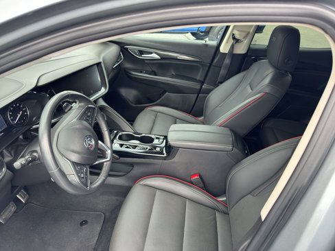 Certified 2023 Buick Envision Essence w/ Sport Touring Package image 10
