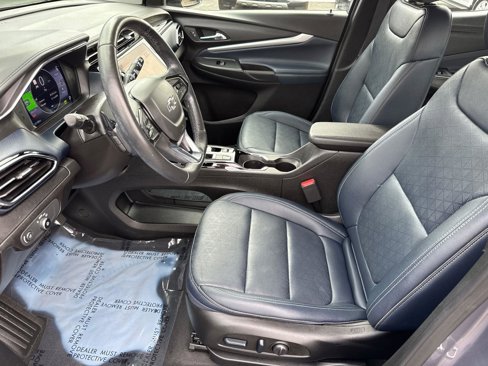 Used 2023 Chevrolet Bolt EUV Premier w/ Sun & Sound Package image 26