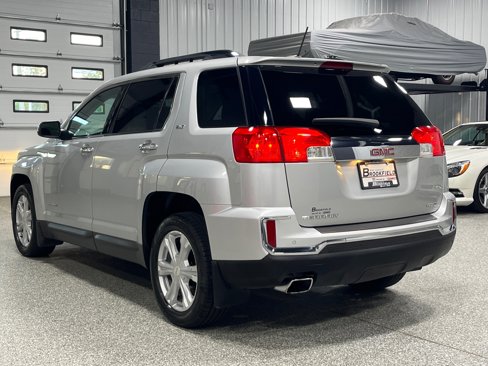 Used 2017 GMC Terrain SLT w/ Open Road Package image 3