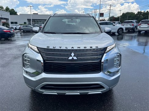 Used 2024 Mitsubishi Outlander SEL image 8